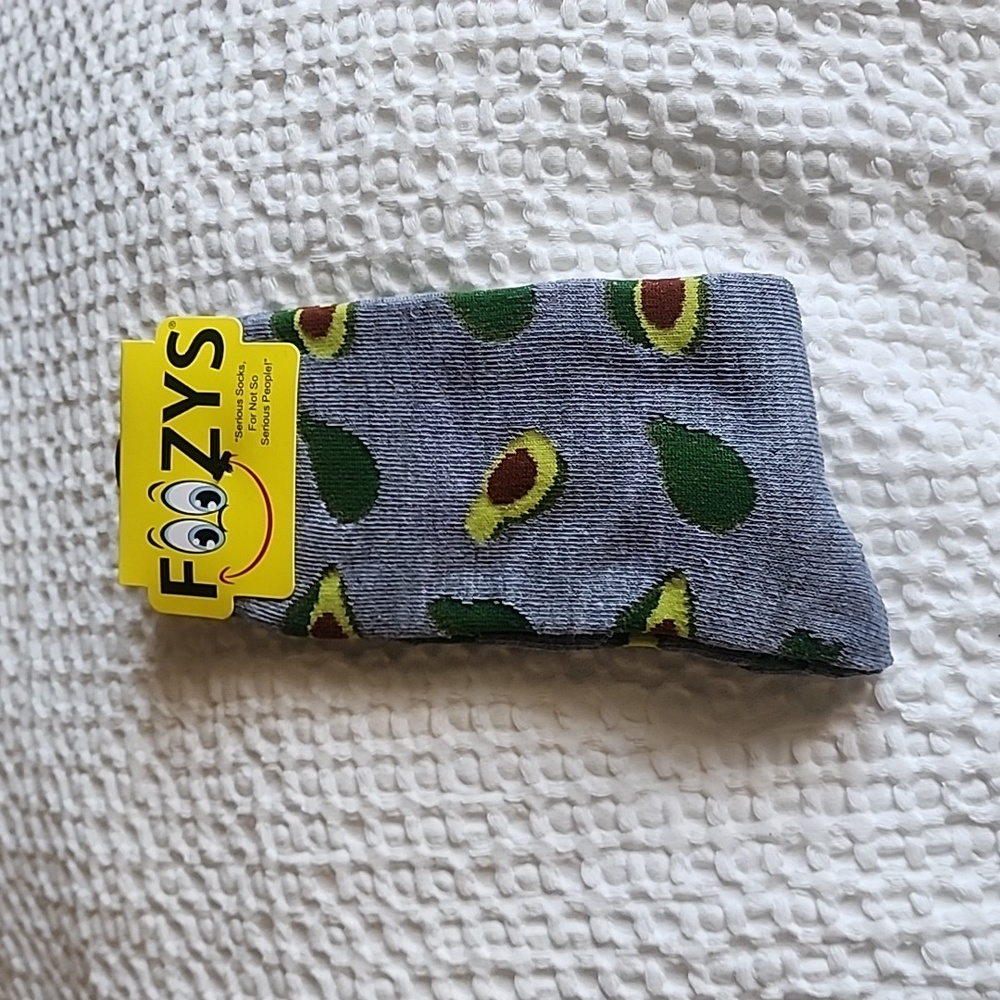 3/$20 Foozy Funny Avacado Socks!